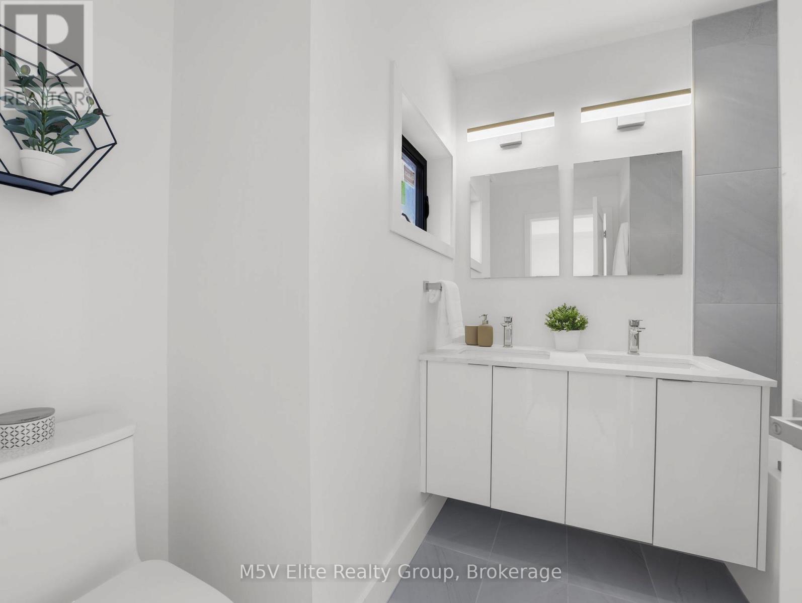 303 - 7277 Wilson Crescent, Niagara Falls, Ontario  L2G 4R8 - Photo 28 - X12828604