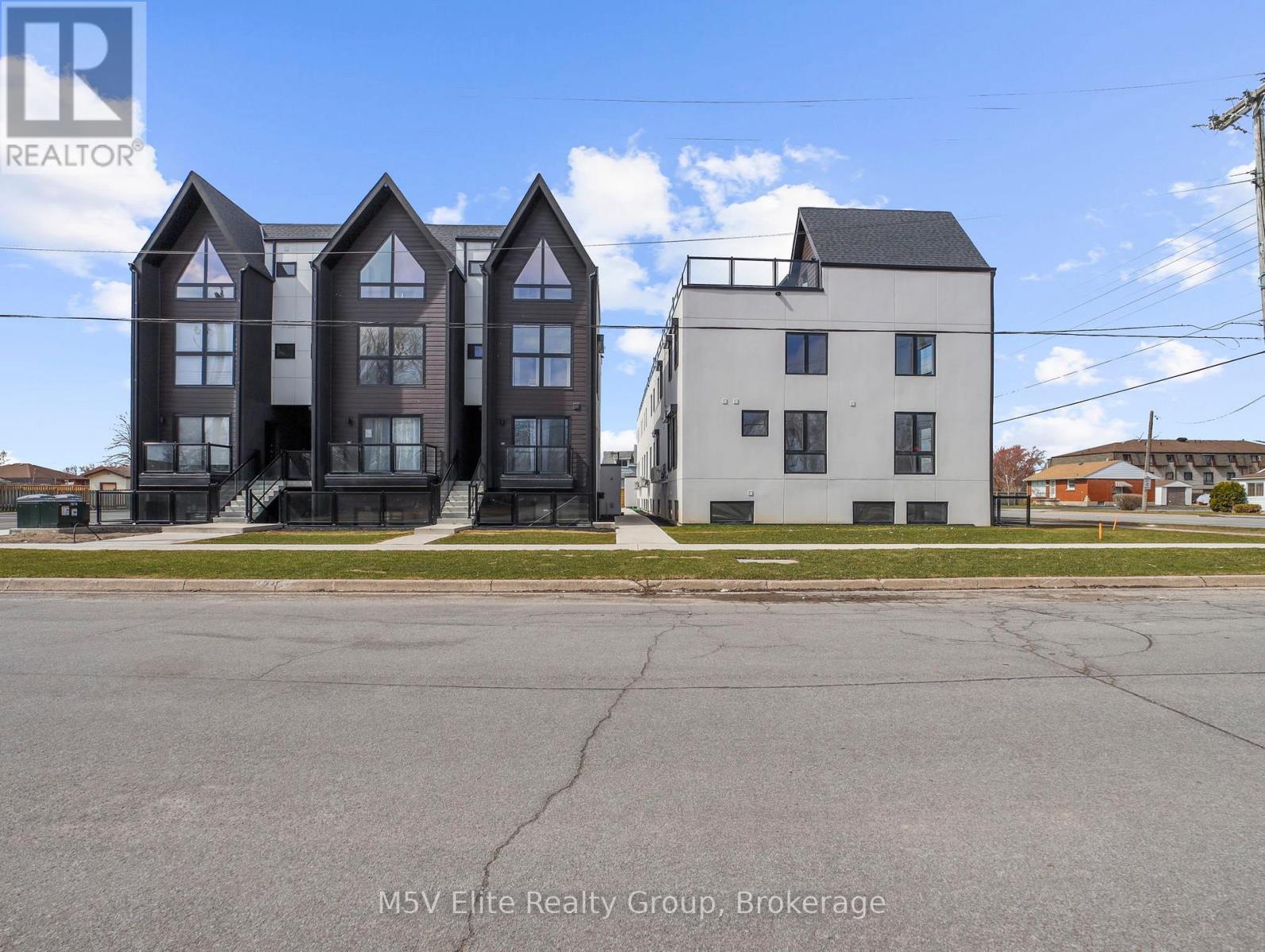 303 - 7277 Wilson Crescent, Niagara Falls, Ontario  L2G 4R8 - Photo 38 - X12828604