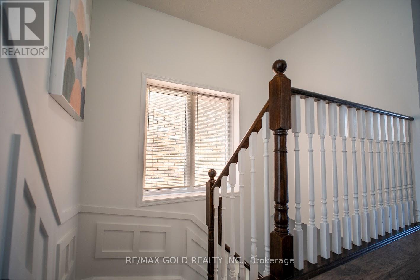 7702 Buckeye Crescent, Niagara Falls, Ontario  L2H 0P2 - Photo 12 - X12828614