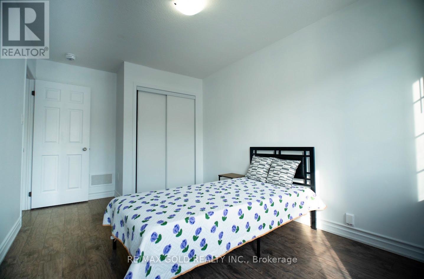 7702 Buckeye Crescent, Niagara Falls, Ontario  L2H 0P2 - Photo 17 - X12828614