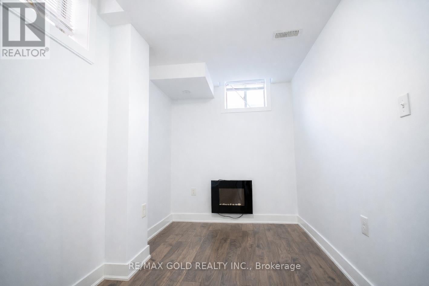 7702 Buckeye Crescent, Niagara Falls, Ontario  L2H 0P2 - Photo 25 - X12828614