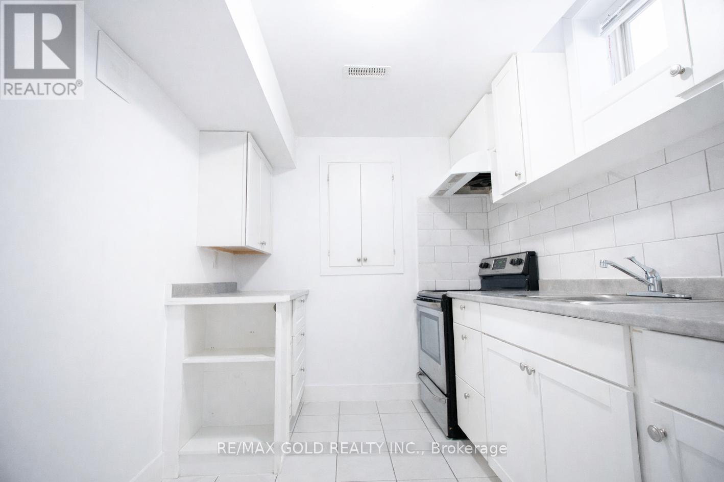 7702 Buckeye Crescent, Niagara Falls, Ontario  L2H 0P2 - Photo 27 - X12828614