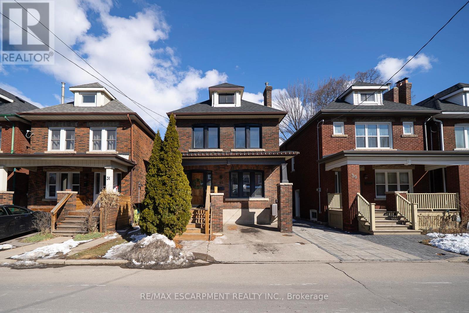 35 RUTHERFORD AVENUE, Hamilton, Ontario
