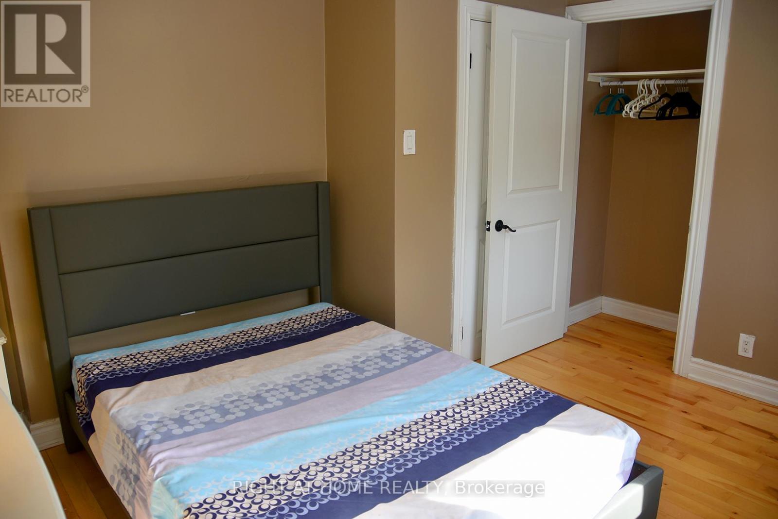 994 Haist Street, Pelham, Ontario  L0S 1E4 - Photo 25 - X12828732