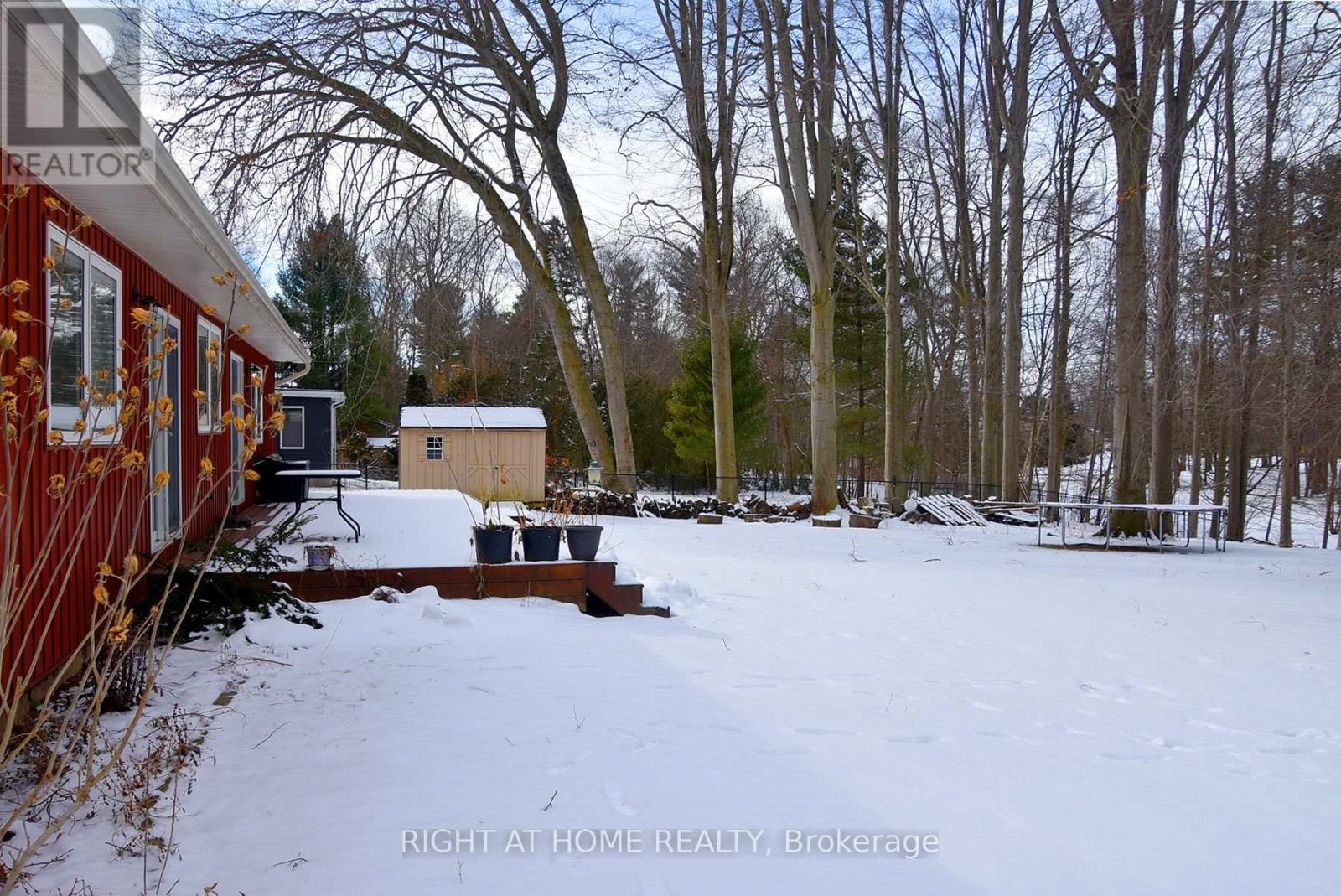 994 Haist Street, Pelham, Ontario  L0S 1E4 - Photo 34 - X12828732