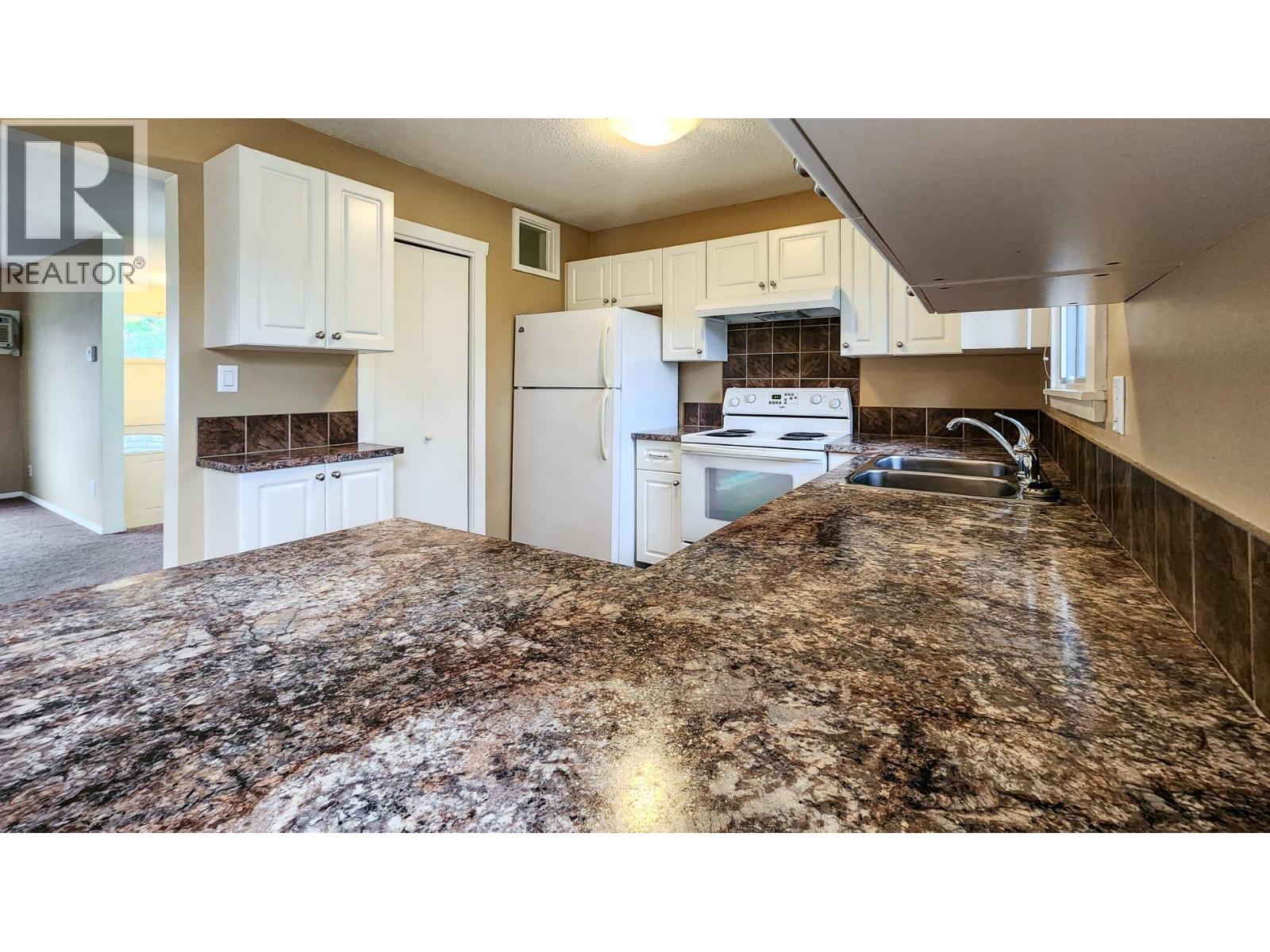 592 Mccurdy Road, Kelowna, British Columbia  V1X 2P5 - Photo 14 - 10367498