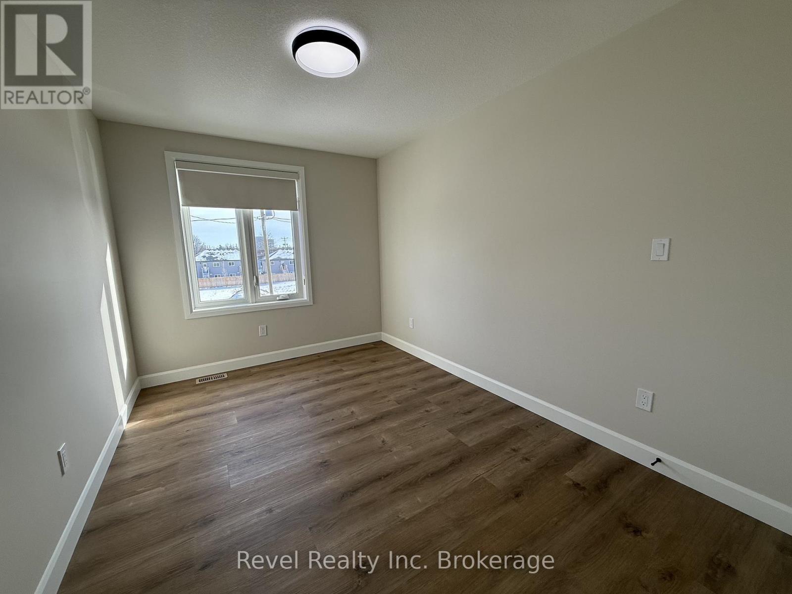 Upper Right - 675 Princess Street, Woodstock, Ontario  N4S 4H7 - Photo 16 - X12828780