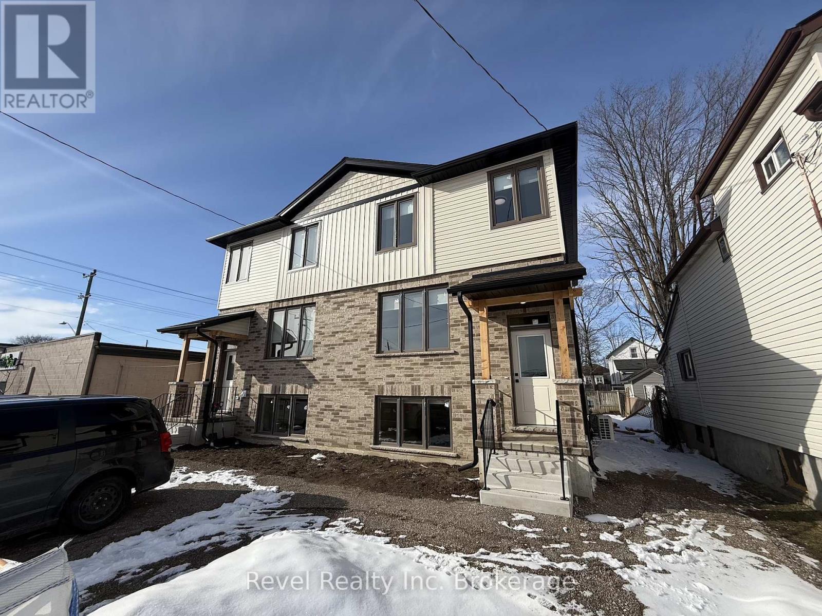 Upper Right - 675 Princess Street, Woodstock, Ontario  N4S 4H7 - Photo 2 - X12828780