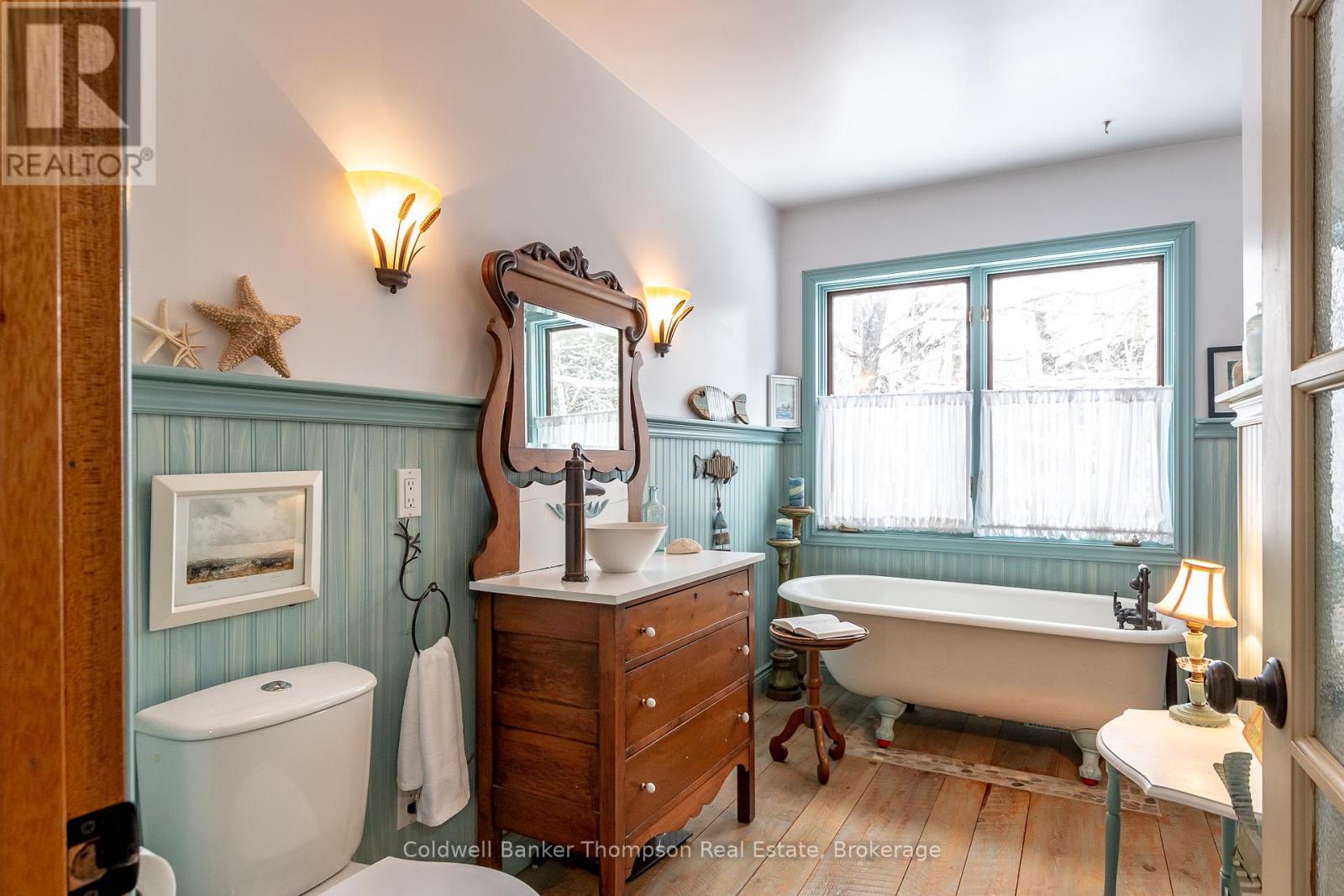 286 Holden Road, Magnetawan, Ontario  P0A 1C0 - Photo 18 - X12828782