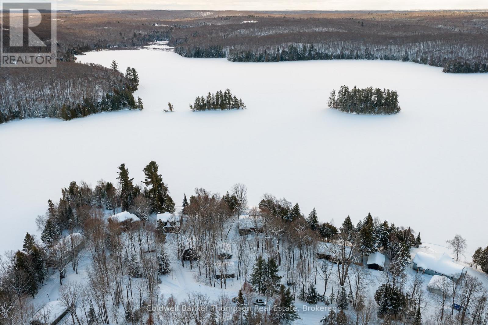 286 Holden Road, Magnetawan, Ontario  P0A 1C0 - Photo 2 - X12828782