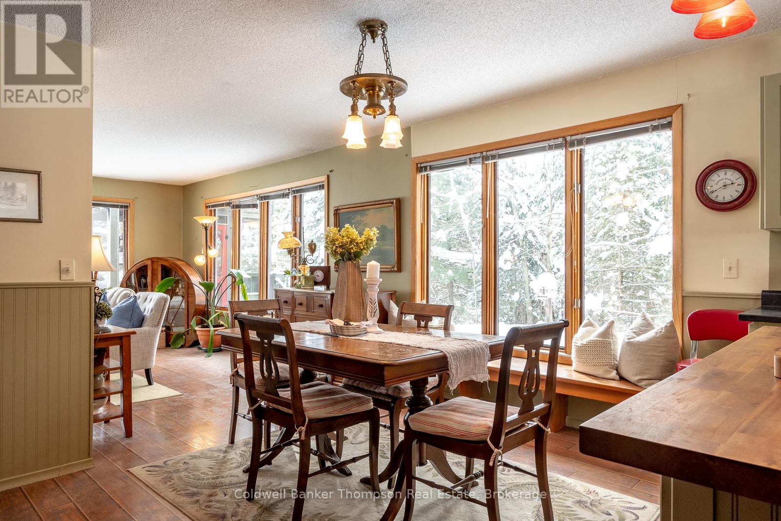 286 Holden Road, Magnetawan, Ontario  P0A 1C0 - Photo 7 - X12828782