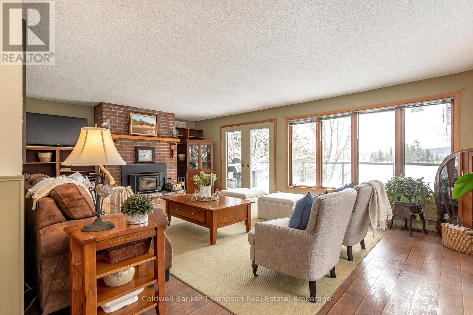 286 Holden Road, Magnetawan, Ontario  P0A 1C0 - Photo 9 - X12828782