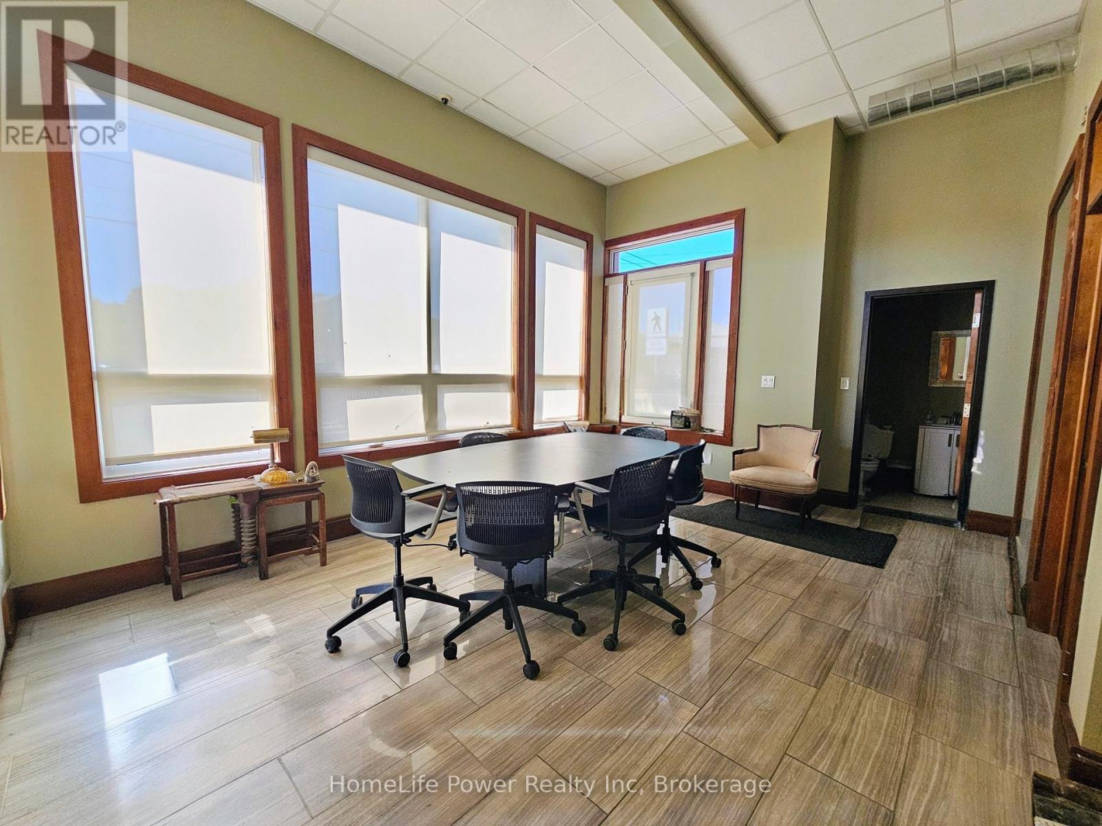 2 - 141 Hickson Avenue, Kingston, Ontario  K7K 2N7 - Photo 23 - X12828816