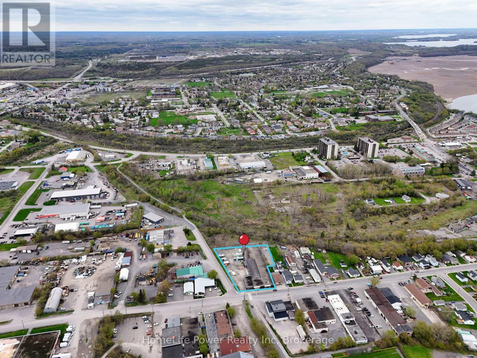 2 - 141 Hickson Avenue, Kingston, Ontario  K7K 2N7 - Photo 28 - X12828816