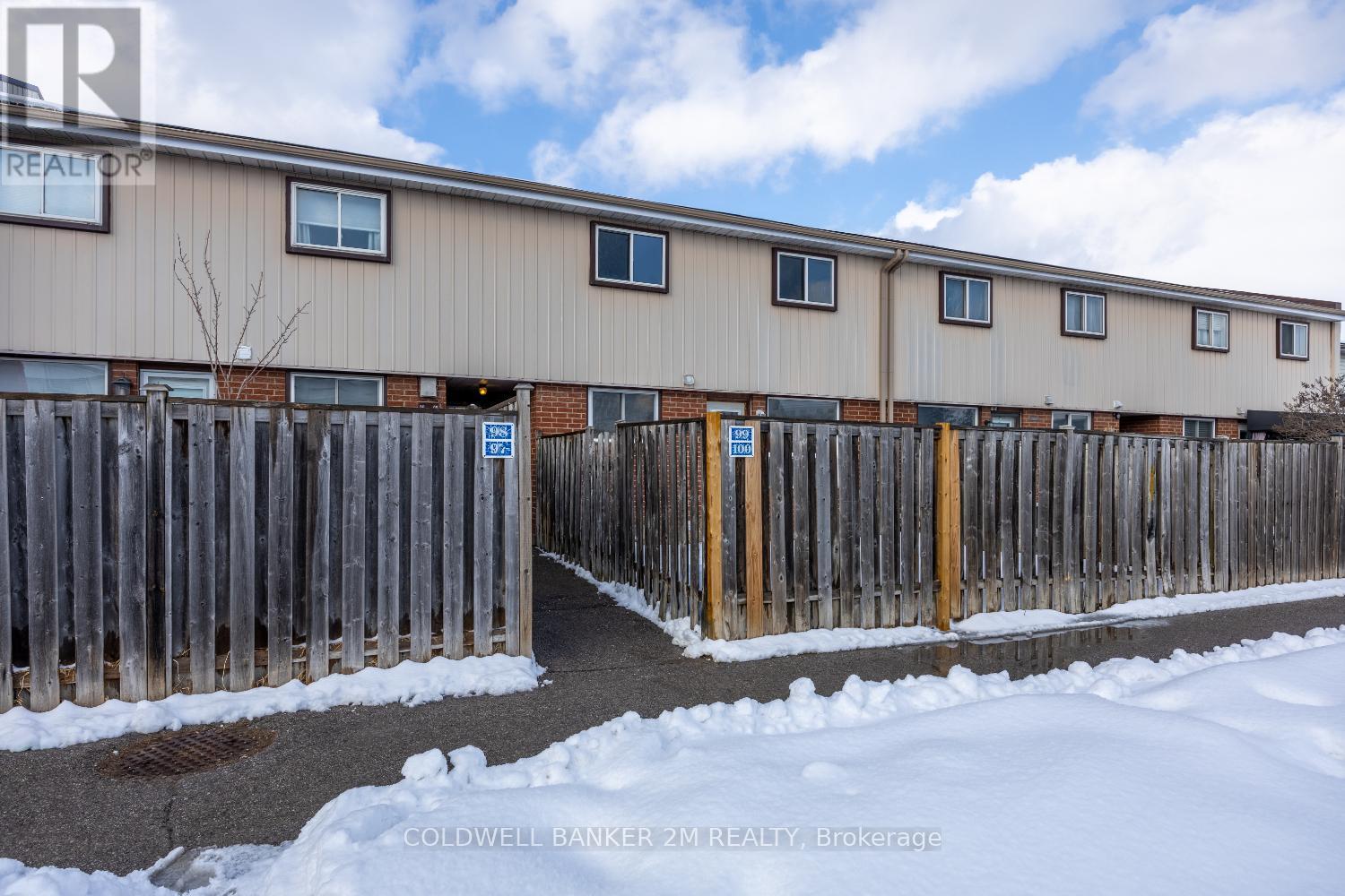 100 - 120 Nonquon Road, Oshawa, Ontario  L1G 7E6 - Photo 1 - E12828750