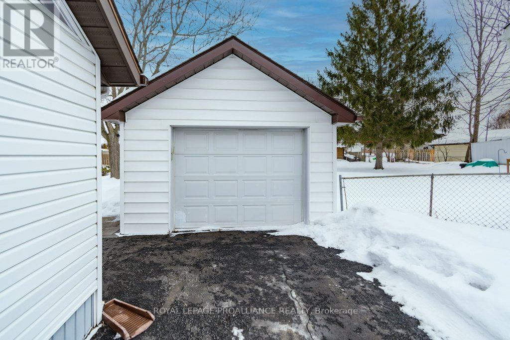 119 Lemoine Street, Belleville, Ontario  K8P 4G8 - Photo 32 - X12828736