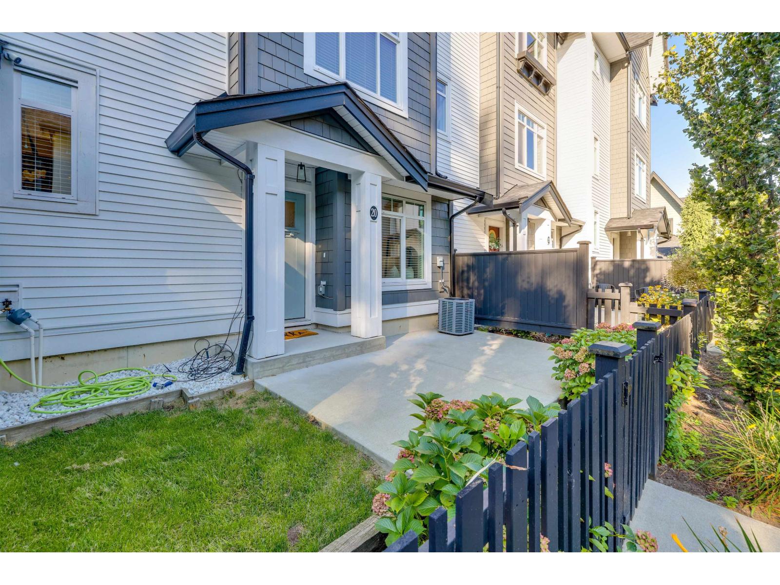 20 6897 201 Street, Langley, British Columbia  V2Y 0Z3 - Photo 2 - R3089071