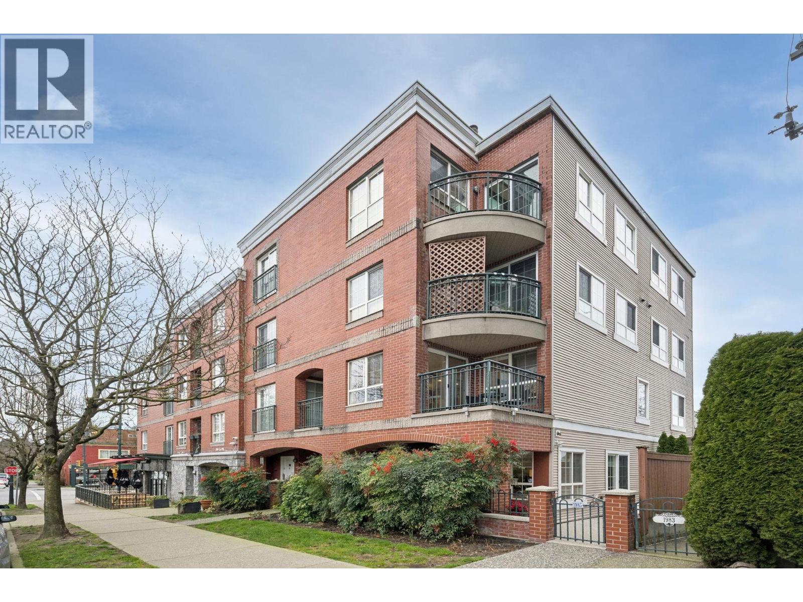 1985 Dunbar Street, Vancouver, British Columbia V6R 4R5 - Photo 31 - R3093486