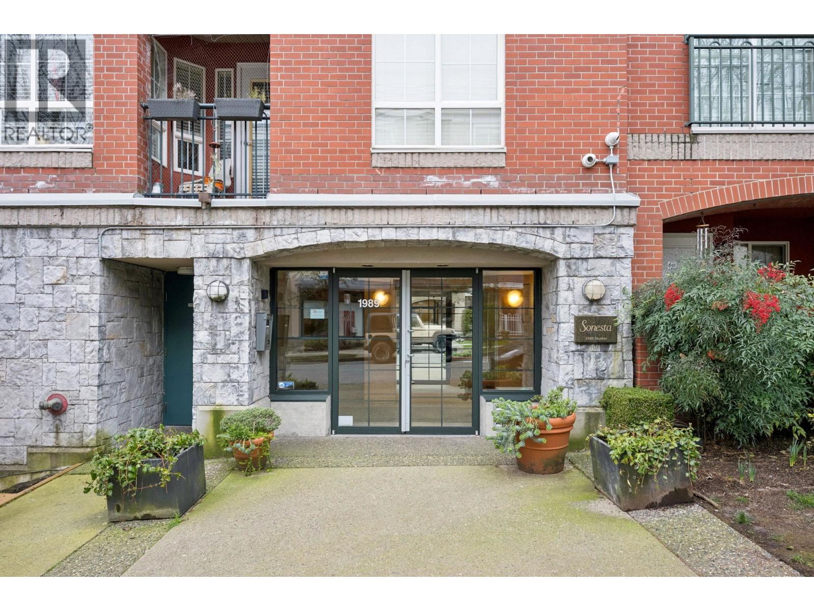 1985 Dunbar Street, Vancouver, British Columbia V6R 4R5 - Photo 35 - R3093486