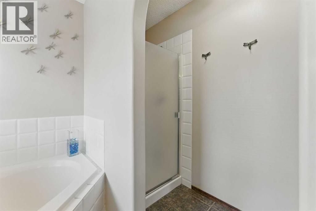 206 Coral Cove Ne, Calgary, Alberta  T3Y 3Y9 - Photo 19 - A2283333