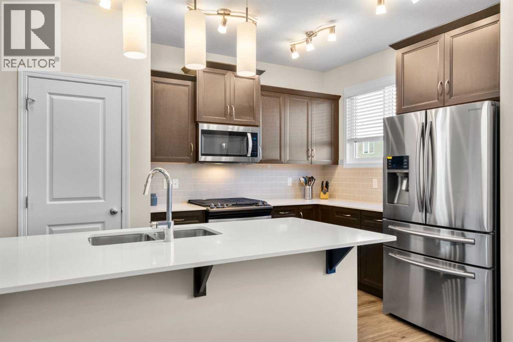 50 Legacy Glen Common Se, Calgary, Alberta  T2X 3Y8 - Photo 4 - A2283504