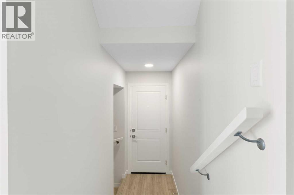 218 West Grove Lane Sw, Calgary, Alberta  T3H 6E3 - Photo 39 - A2287516