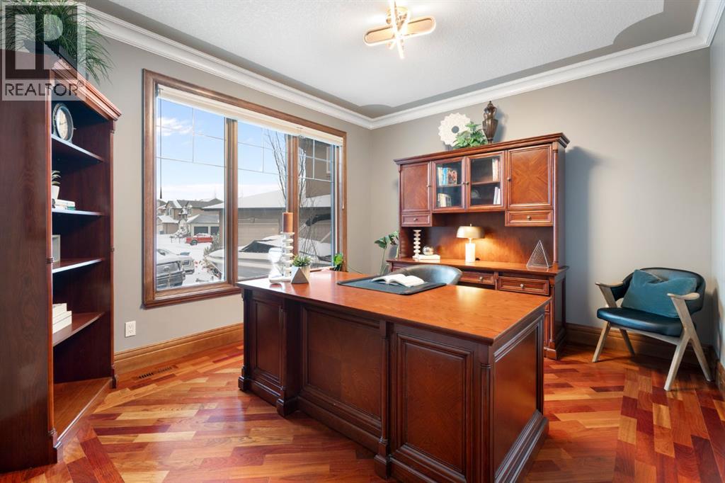 48 Coulee Park Sw, Calgary, Alberta  T3H 5J5 - Photo 14 - A2288022