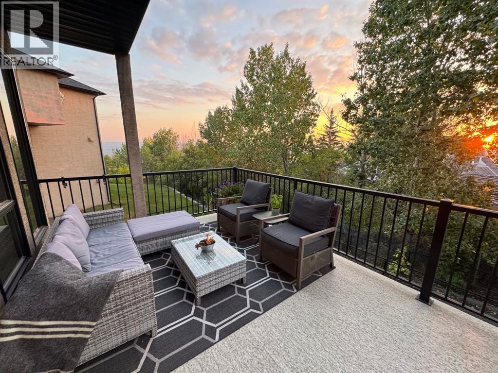 48 Coulee Park Sw, Calgary, Alberta  T3H 5J5 - Photo 7 - A2288022