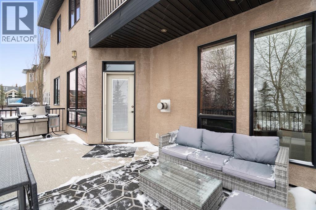 48 Coulee Park Sw, Calgary, Alberta  T3H 5J5 - Photo 8 - A2288022