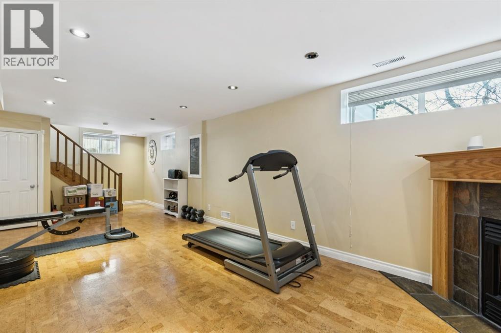 817 18 Avenue Nw, Calgary, Alberta  T2M 0V4 - Photo 27 - A2288309