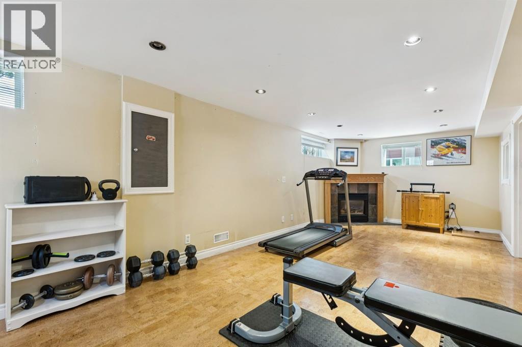 817 18 Avenue Nw, Calgary, Alberta  T2M 0V4 - Photo 29 - A2288309