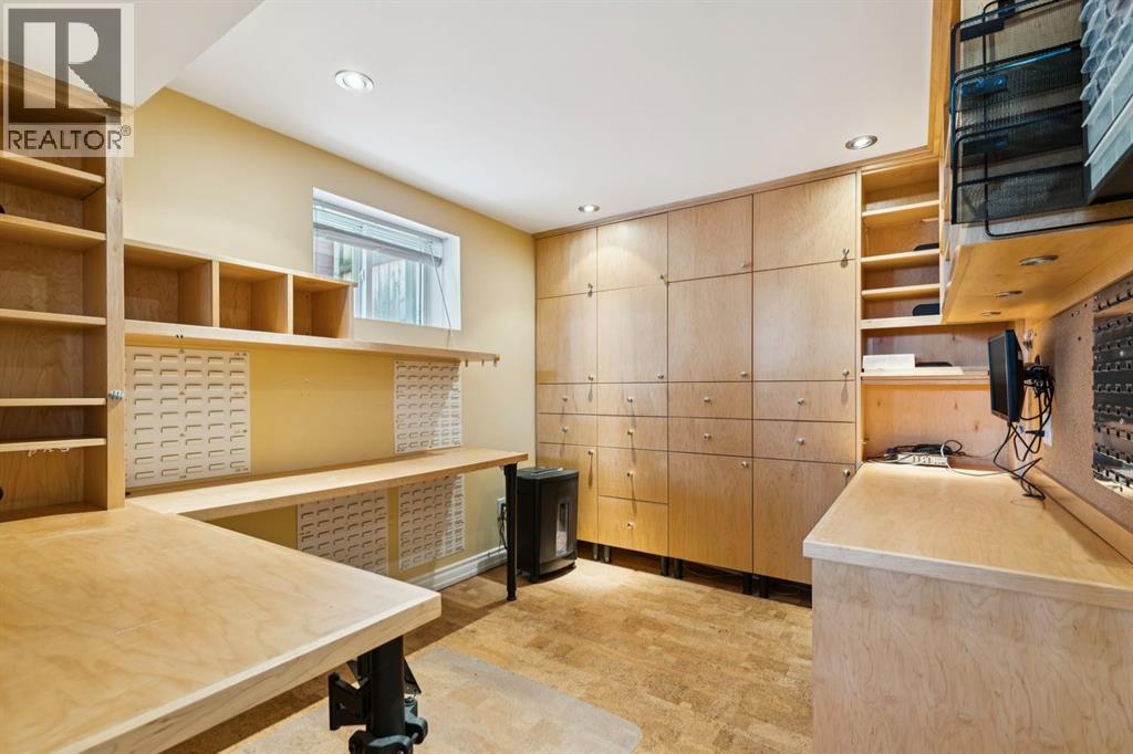 817 18 Avenue Nw, Calgary, Alberta  T2M 0V4 - Photo 30 - A2288309