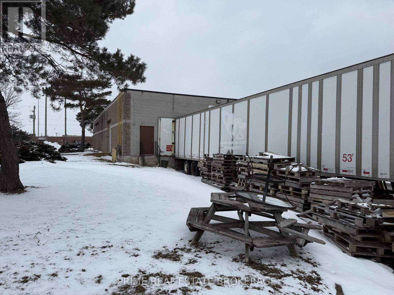 Unit 1+2 - 647 Wilton Grove Road, London South, Ontario  N6N 1N7 - Photo 3 - X12828802