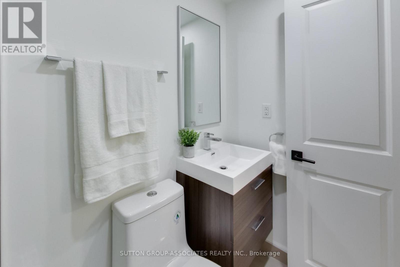 284 Atlas Avenue, Toronto, Ontario  M6C 3P9 - Photo 41 - C12826518