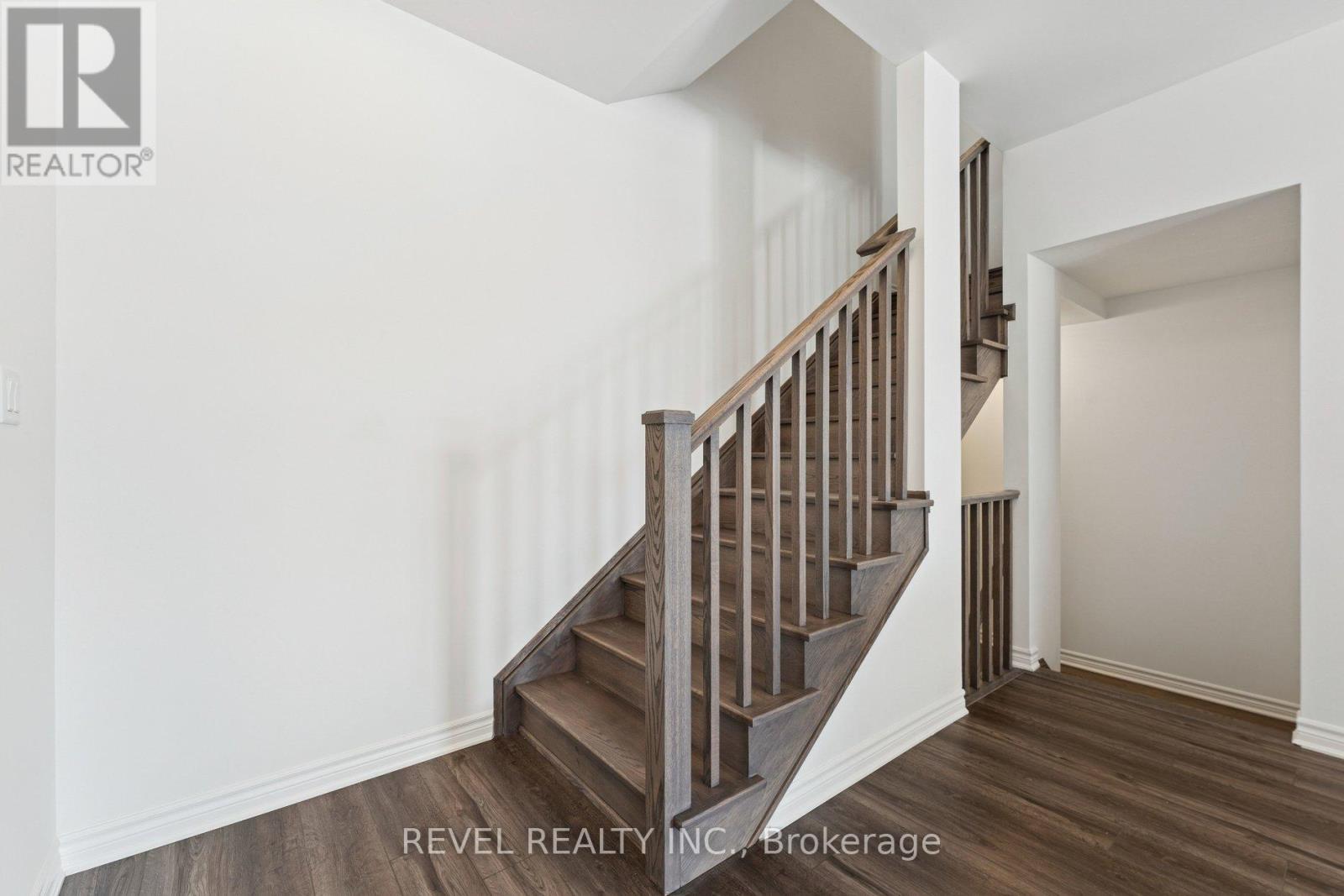 7 Elantra Drive, Brampton, Ontario  L7A 5M6 - Photo 28 - W12827376