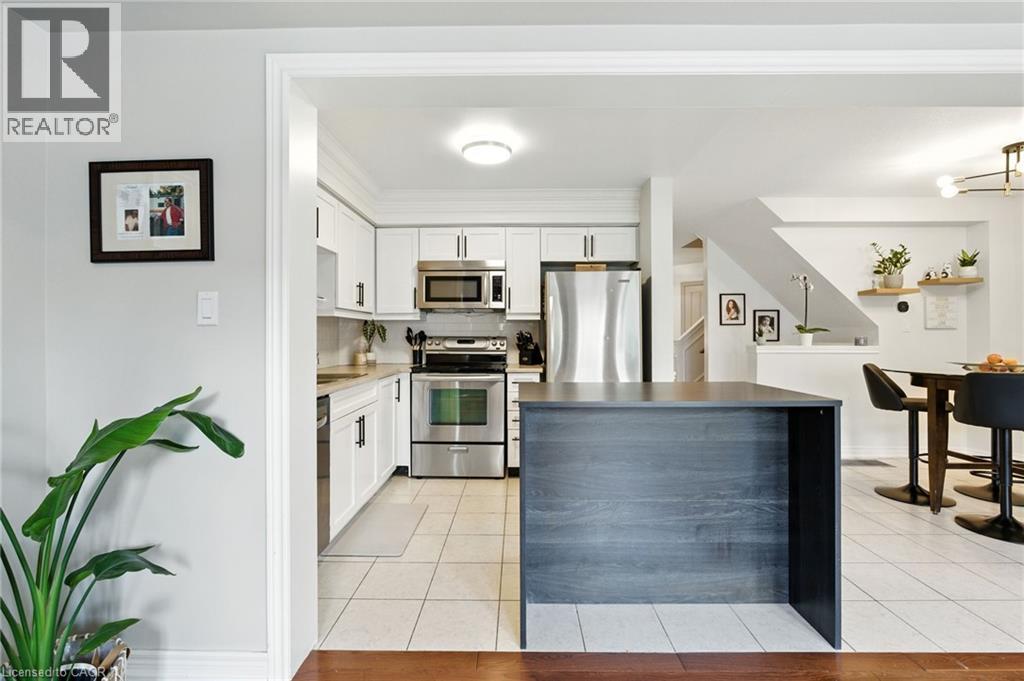 247 Fall Fair Way, Binbrook, Ontario  L0R 1C0 - Photo 13 - 40797654