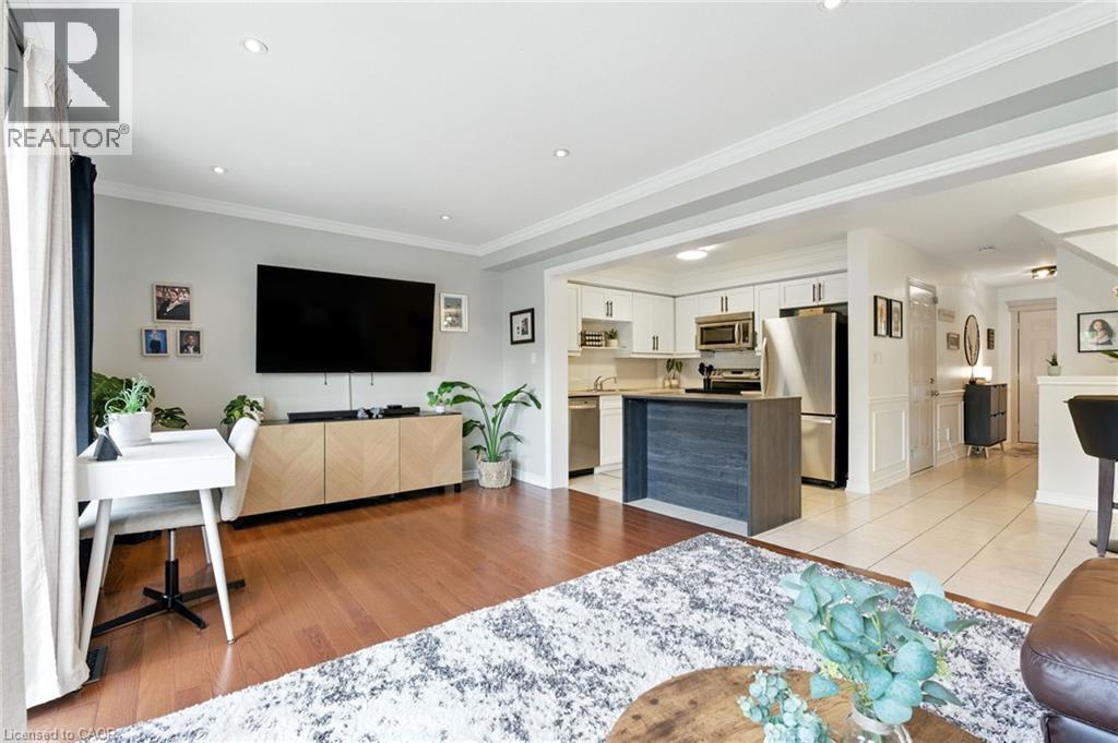 247 Fall Fair Way, Binbrook, Ontario  L0R 1C0 - Photo 22 - 40797654