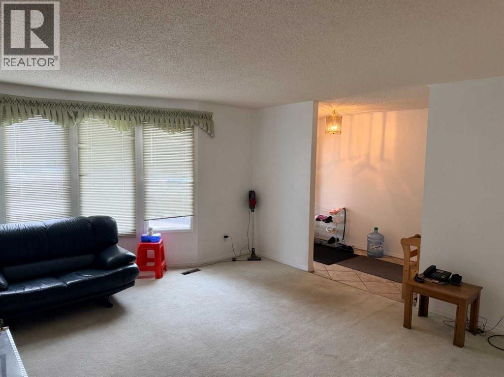 150 Piper Drive, Red Deer, Alberta  T4P 1L6 - Photo 4 - A2284504