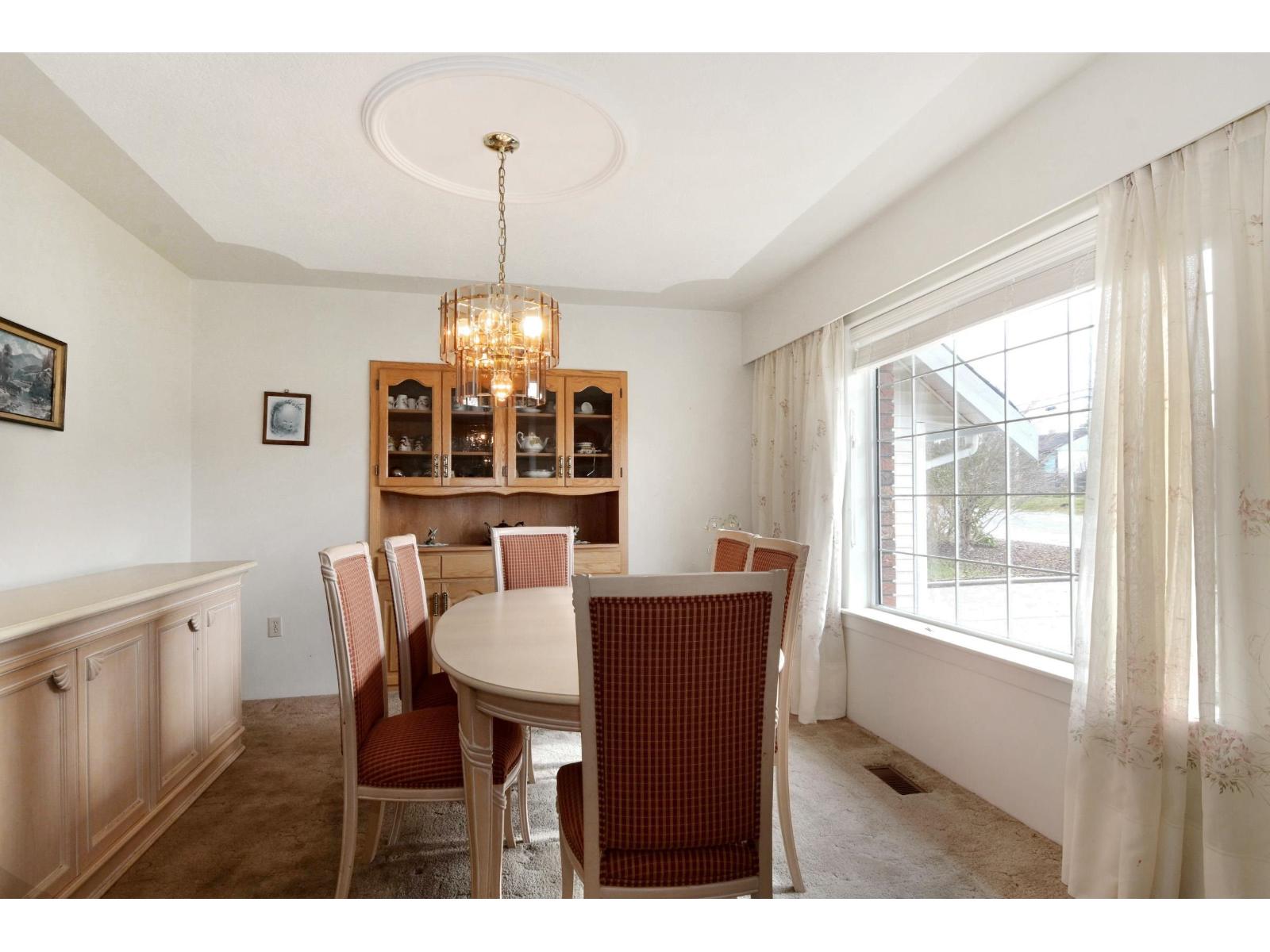 32699 Cherry Avenue, Mission, British Columbia  V2V 2T8 - Photo 11 - R3093998