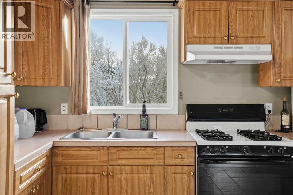 107 Pinemont Bay Ne, Calgary, Alberta  T1Y 2V7 - Photo 7 - A2276905