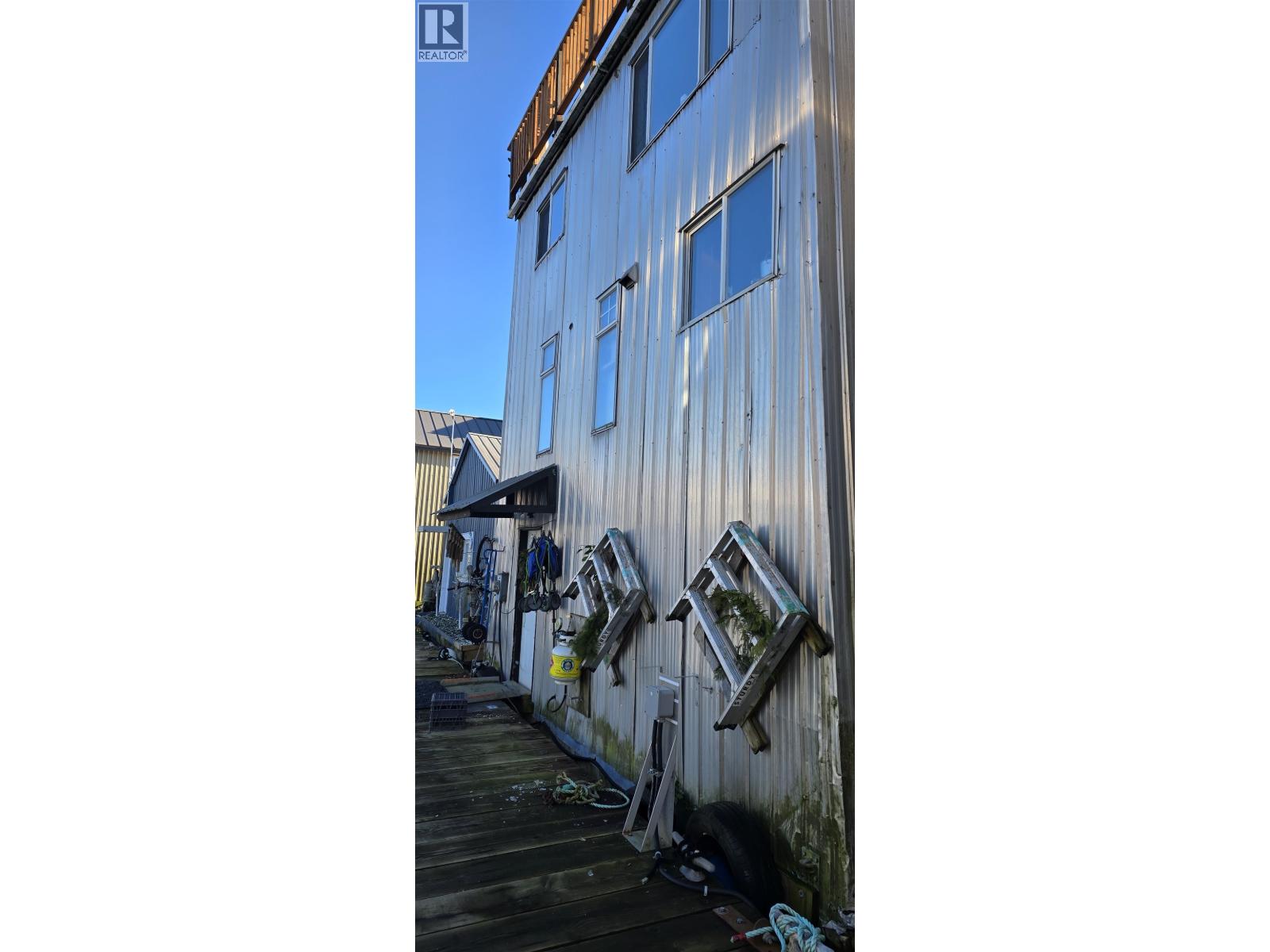 Jnw33 415 W Esplanade, North Vancouver, British Columbia  V7M 1A6 - Photo 8 - R3088278