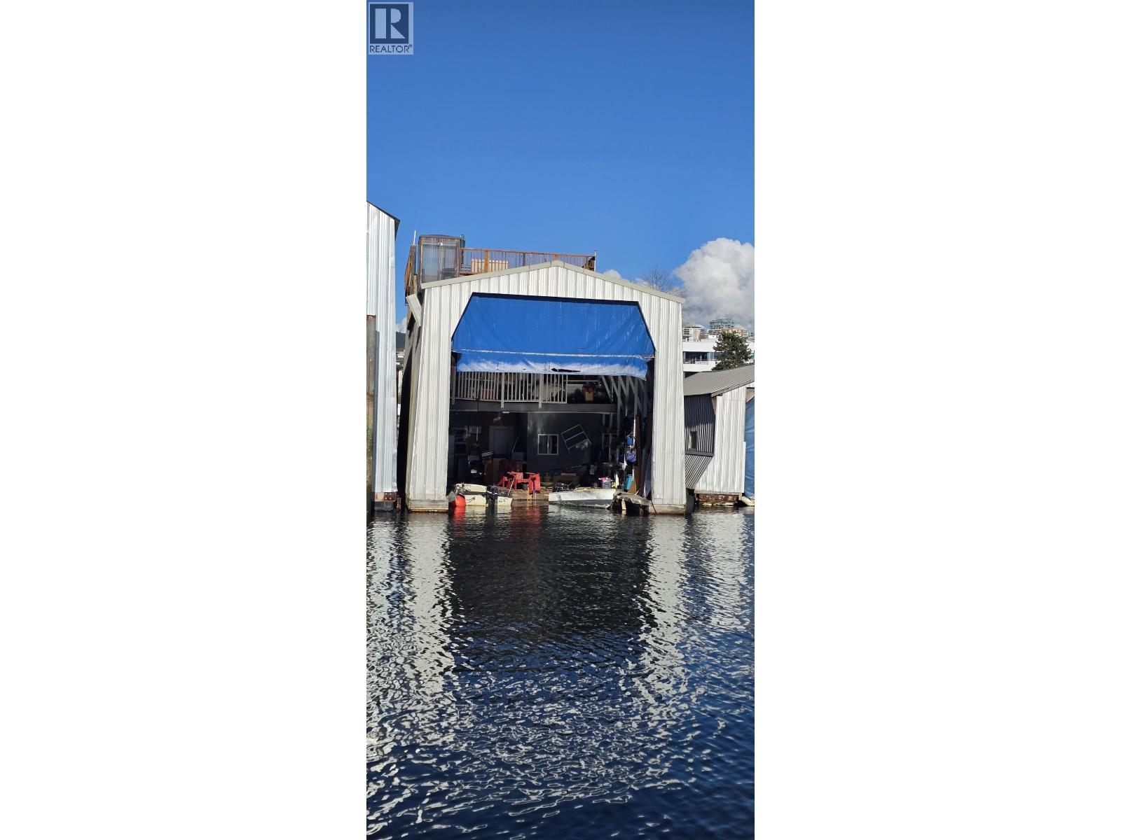 Jnw33 415 W Esplanade, North Vancouver, British Columbia  V7M 1A6 - Photo 18 - R3088278