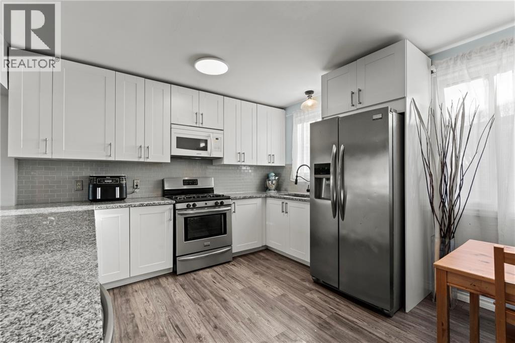 2 Highcourt Crescent, St. Catharines, Ontario  L2M 3M6 - Photo 11 - 40808352