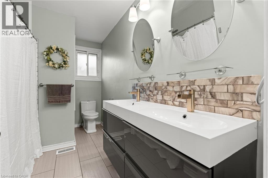 2 Highcourt Crescent, St. Catharines, Ontario  L2M 3M6 - Photo 12 - 40808352