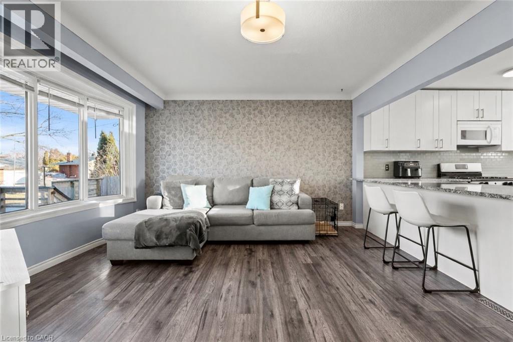 2 Highcourt Crescent, St. Catharines, Ontario  L2M 3M6 - Photo 6 - 40808352