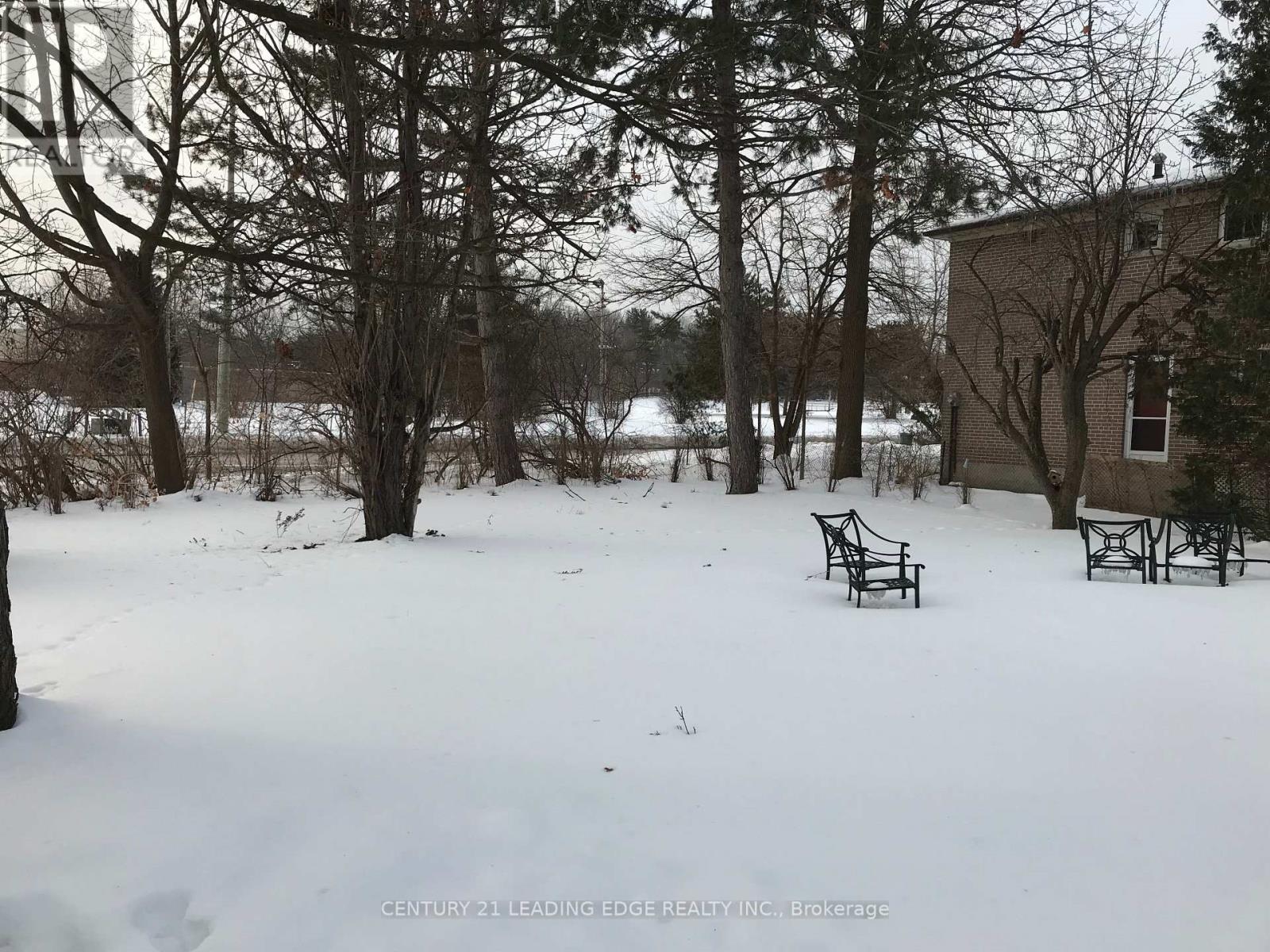 150 Doncaster Avenue, Markham, Ontario  L3T 1L3 - Photo 11 - N12827814