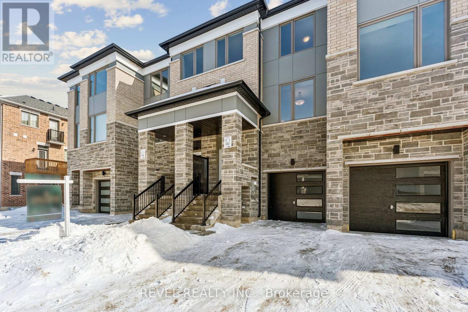 13 Yellow Rail Crescent, Brampton, Ontario  L7A 5M7 - Photo 3 - W12827360