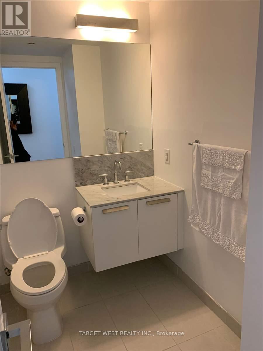 1014 - 57 St. Joseph Street, Toronto, Ontario  M5S 0C5 - Photo 6 - C12828794