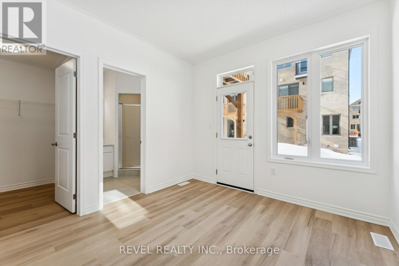 33 Yellow Rail Crescent, Brampton, Ontario L7A 5M8 - Photo 10 - W12827374