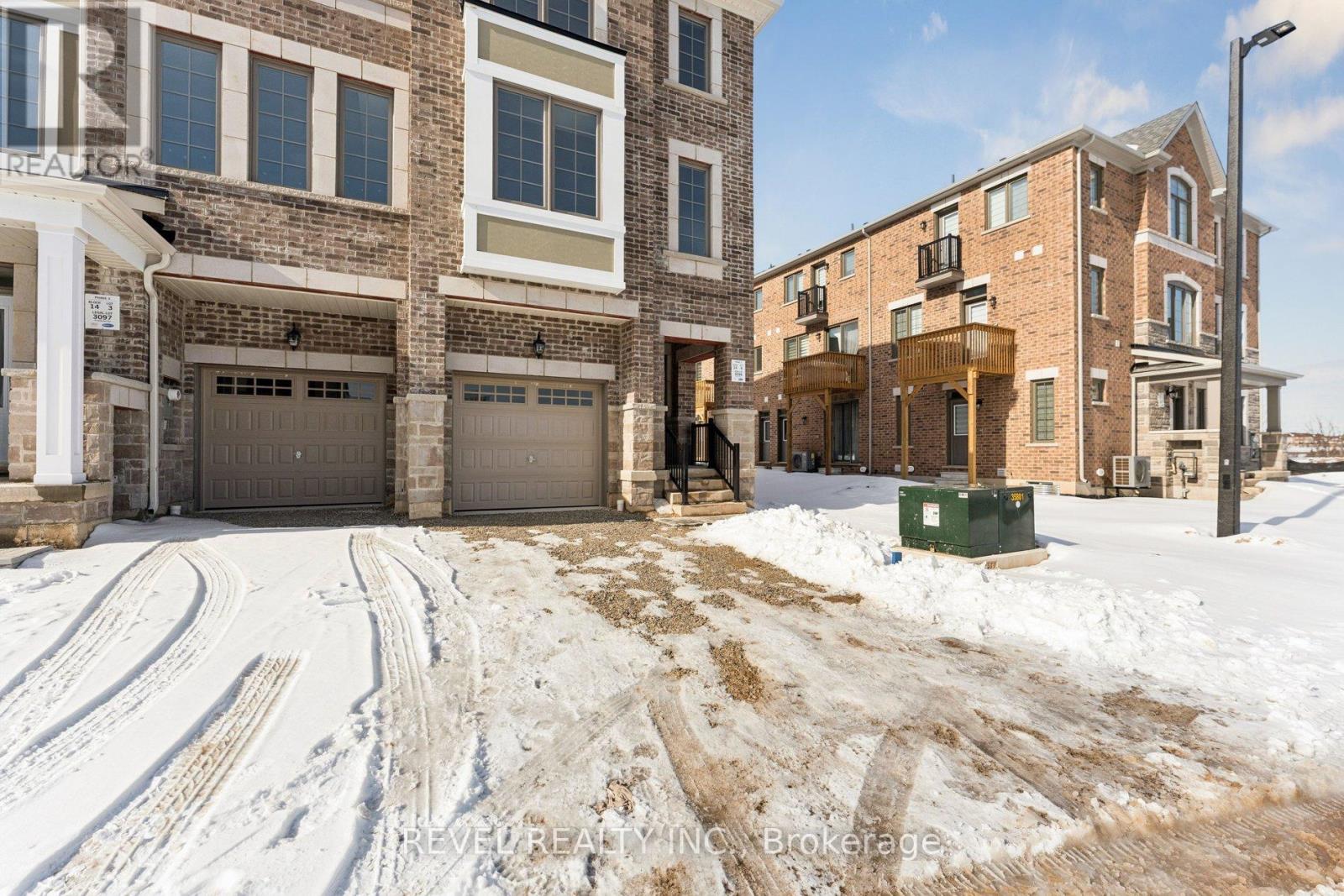 33 Yellow Rail Crescent, Brampton, Ontario L7A 5M8 - Photo 3 - W12827374